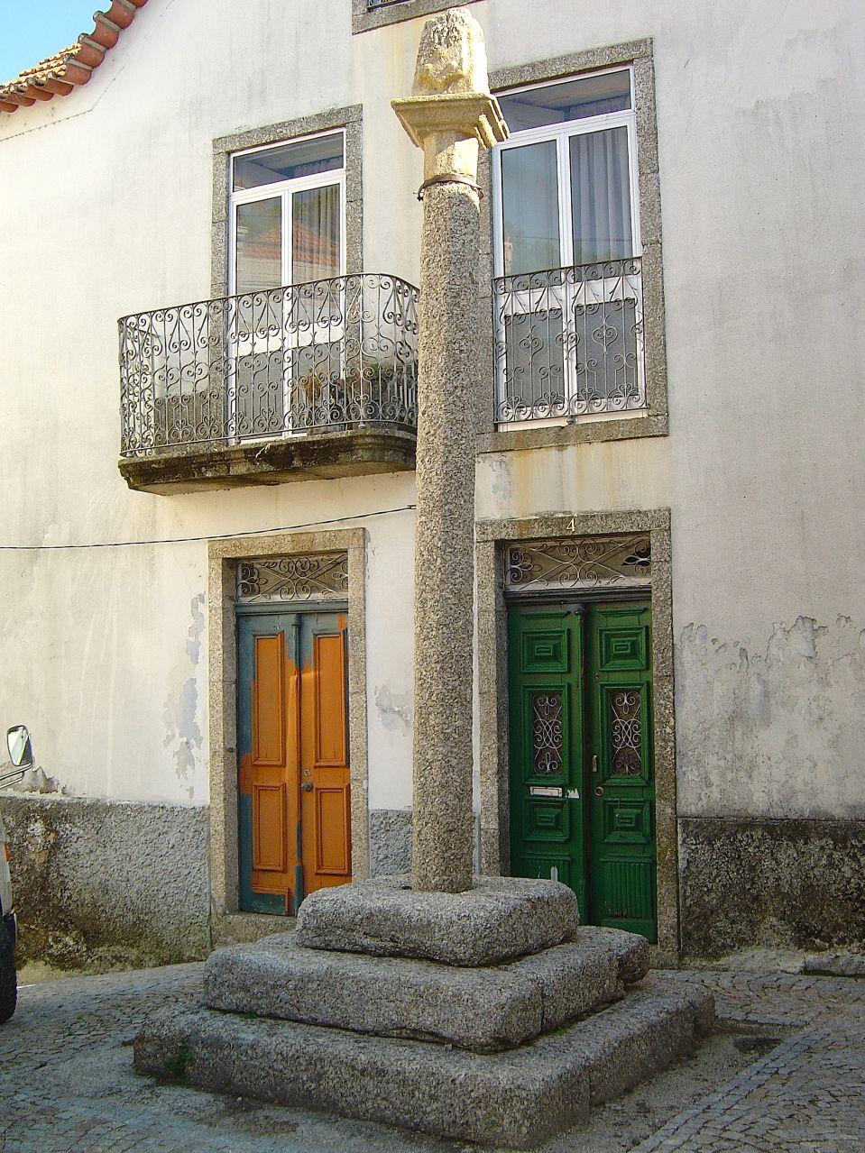 Pelourinho de Valezim